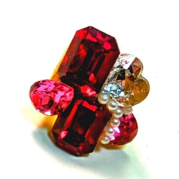 Wendy Gell Swarovski ring red pink, Crystal Heart. - Picture 1 of 3